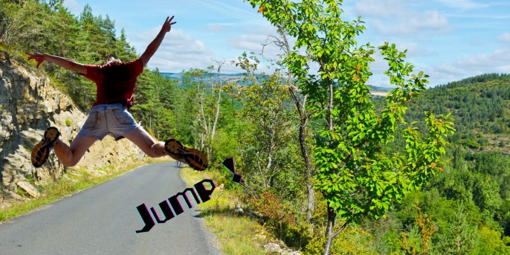 Jump ! 走る車から、路上へ飛び出した少年の画像。